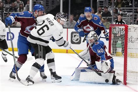 Malgin helps Avalanche keep rolling in 4-3 win over Kings